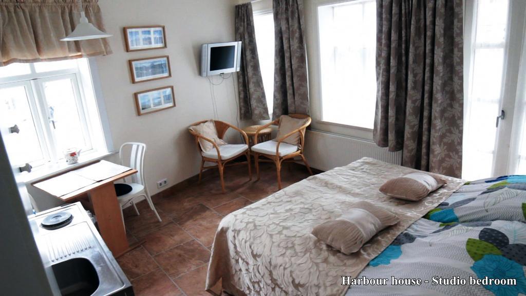 Three Sisters Apartments Reykjavik Room photo